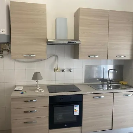 Bilocale In Borgo Santa Caterina דירה